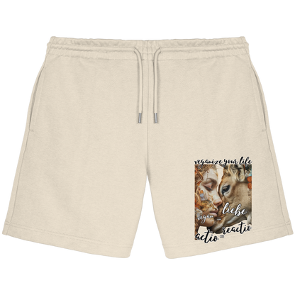 actio reactio - Kollektion dtf - Organic Jogger Shorts, Vegan ist Mitgefühl